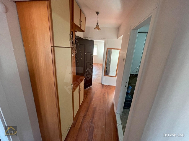 Balçova Merkezde 3+1 Kapalı Mutfak Balkonlu Kiralık Daire - Görsel 18