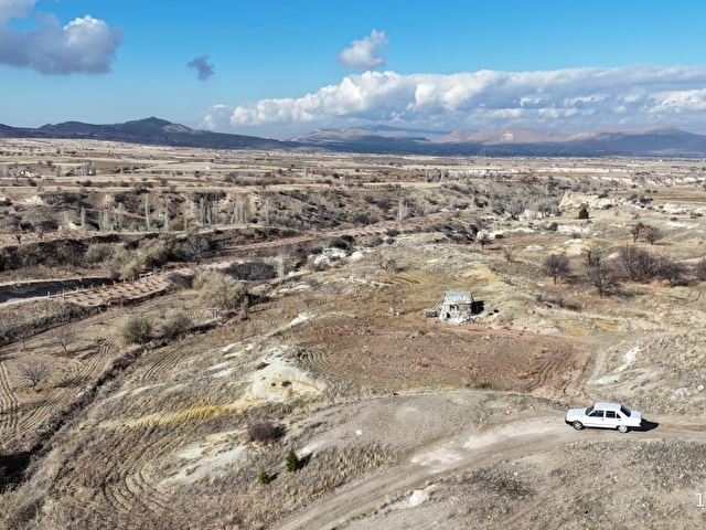SERTOĞLU EMLAKTAN UÇHİSARDA SATILIK 2.020 m2 HOBİ BAHÇESİ - Görsel 12