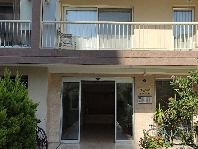 Izmir Bayrakli Tepekulede Site Icerisinde 2 1 Kiralik Daire 39049 788 Hurriyet Emlak