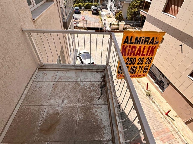 95 KAHVESİ SOKAĞINDA 3+1 130m2 ARAKAT LÜKS DEKORLU KÖŞE 3 BALKONLU - Görsel 30