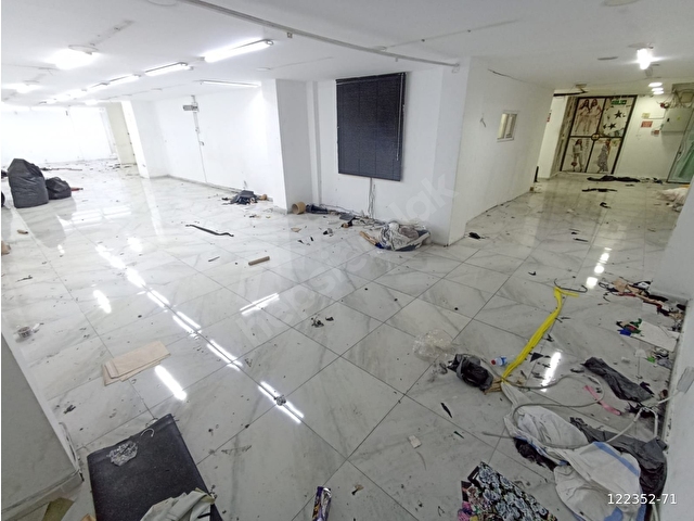 ŞAHİN İNŞAAT.... 380 m2 Dükkan mağaza atölye depo düz giriş.....
