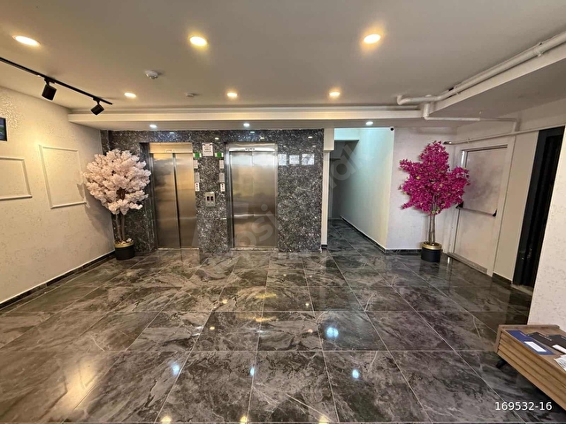 KÜÇÜKÇEKMECE CUMHURİYET MH SATILIK MANZARALI OTOPARKLI 2+1 DAİRE - Görsel 25