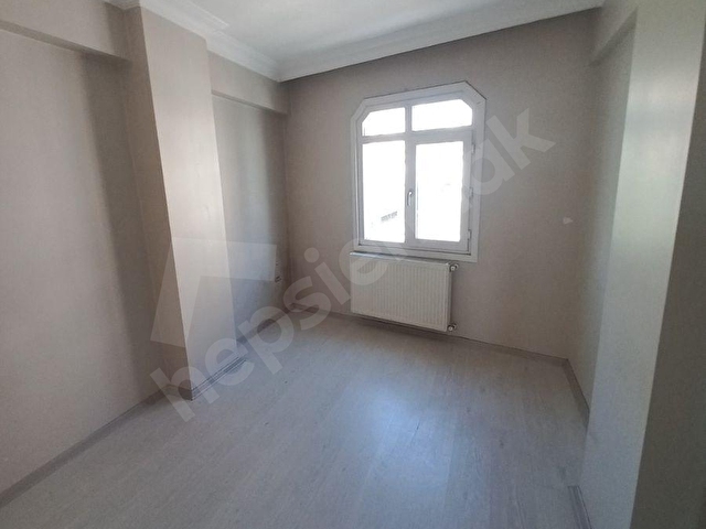 BAHÇELİEVLER SOĞANLI MH. HZ. ÖMER CAMİ ALTI  MUSTAFA KEMAL PAŞA CD. ÜSTÜ 2+1 80M2 4.KAT TADİLATLI - Görsel 18