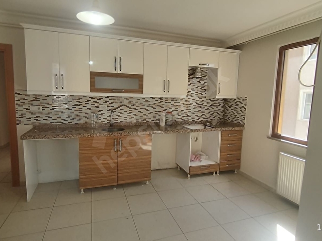 GÜZELTEPEDE ARAÇ TAKASINA UYGUN SATILIK DAİRE - Görsel 12