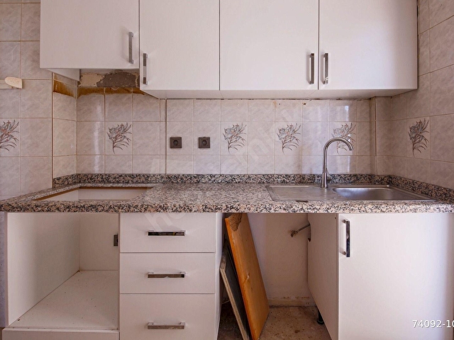 GENÇLİK MAHDE MERKEZDE DENİZE SIFIR KİRALIK 3+1 DAİRE - Görsel 27