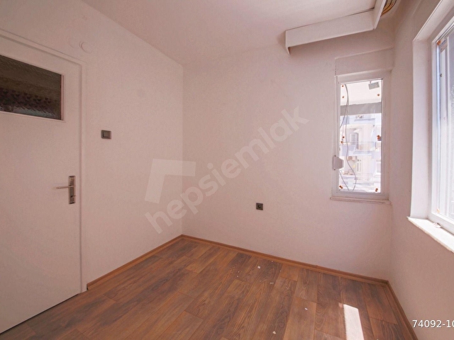 GENÇLİK MAHDE MERKEZDE DENİZE SIFIR KİRALIK 3+1 DAİRE - Görsel 23