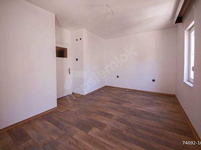 GENÇLİK MAHDE MERKEZDE DENİZE SIFIR KİRALIK 3+1 DAİRE - Görsel 24