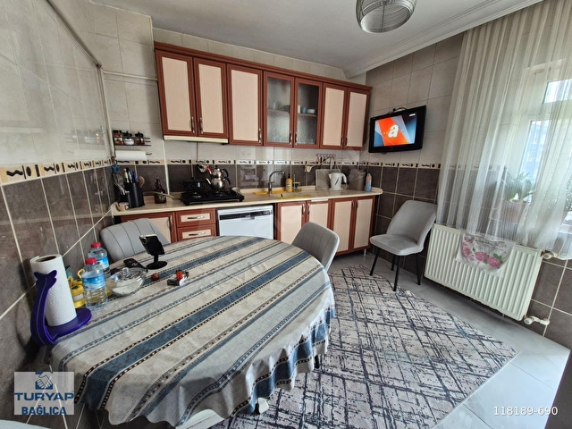 SÜVARİ DE CADDE ÜSTÜ 5+1 YAPILI DAİRE - Görsel 11