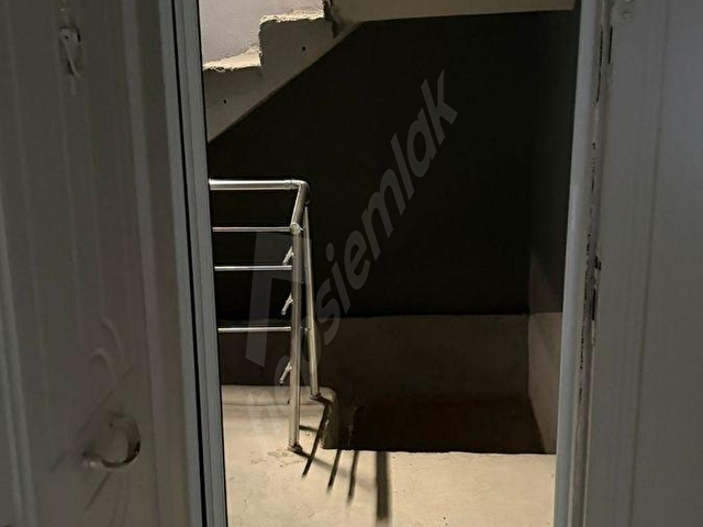 Bayraklı Çiçek mahallesi 2 katlı satılık Bina - Görsel 10