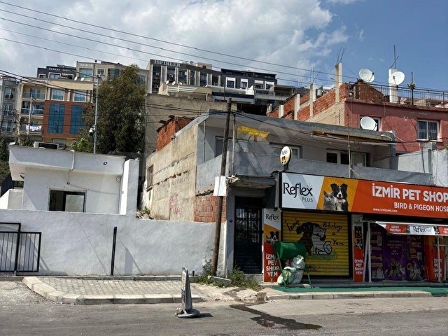 Bayraklı Çiçek mahallesi 2 katlı satılık Bina - Görsel 3