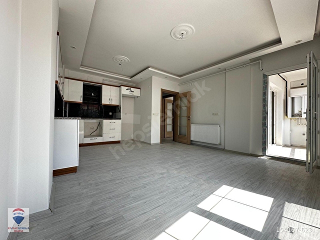 RE/MAXTAN MURADİYE MERKEZDE MODERN 2+1 FIRSAT DAİRE - Görsel 4