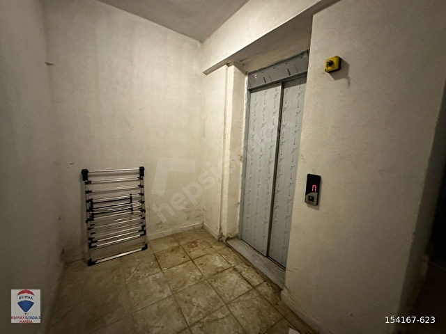 RE/MAXTAN MURADİYE MERKEZDE MODERN 2+1 FIRSAT DAİRE - Görsel 22