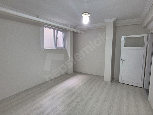 MEBUSEVLERİNDE ANITKABİRE YAKIN 2+1 KOT BAKIMLI DAİRE - ÖĞRENCİYEDE- - Görsel 11