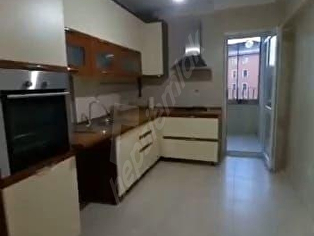 Kağıthane Nurtepe Sadabat Sitesinde evlerinde Satılık Daire - Görsel 22