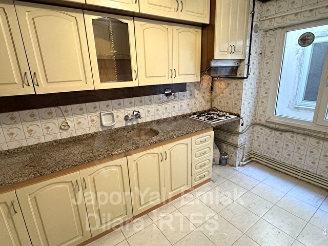 Basınsitesi’nin En Güzel Sokağında Deniz Manzaralı Satılık Daire - Görsel 12