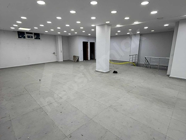 SATILIK 550 metre cadde üstü dükkan - Görsel 5