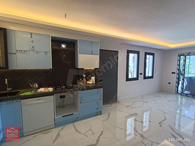 KUŞADASI KADINLAR DENİZİNDE 165 M2 SATILIK SIFIR 3+1 LÜKS VİLLA - Görsel 12