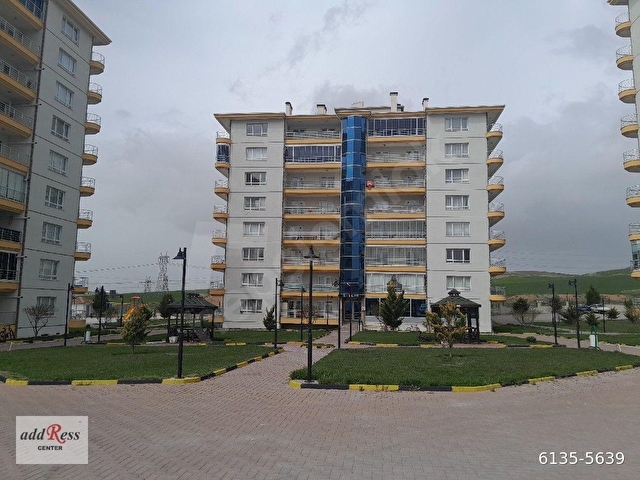 ALCI MH.SİTEDE,EBEVEYN BANYO,OTOPARK,NİZAMİYE,GENİŞ İÇ BAHÇE,ASANSÖR,3+1