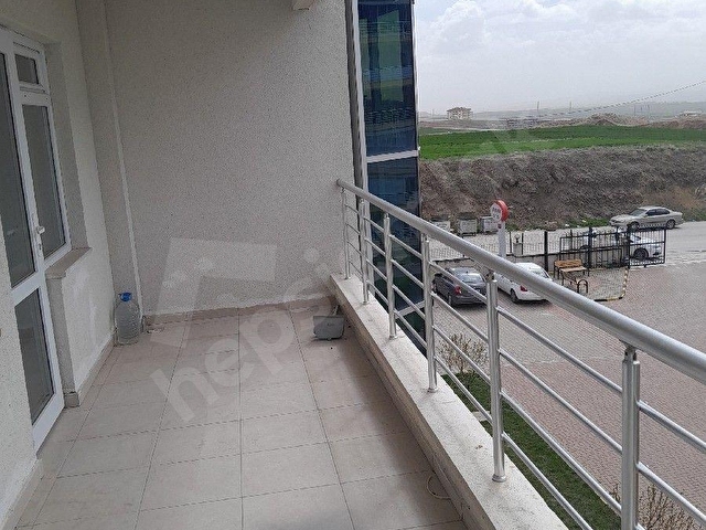 ALCI MH.SİTEDE,EBEVEYN BANYO,OTOPARK,NİZAMİYE,GENİŞ İÇ BAHÇE,ASANSÖR,3+1 - Görsel 16