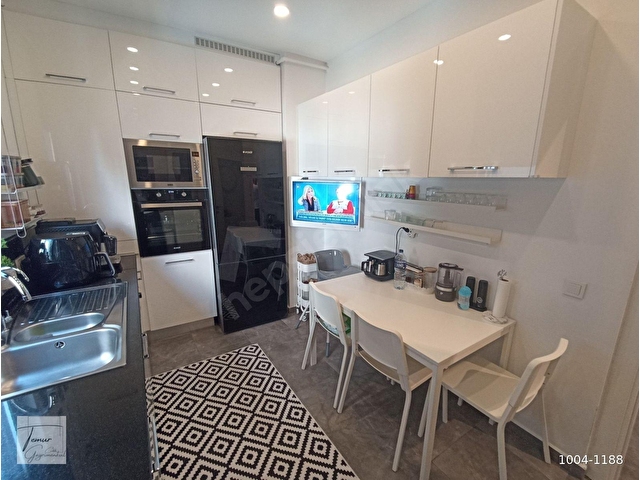 Selamiçeşme Özgürlük Parkına 2. Bina Balkonlu 90 m² Net 3+1 - Görsel 2