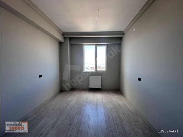 YILDIZKENTTE SIFIR TAŞINMAYA MÜSAİT SATILIK 4+1 LÜKS DAİRE - Görsel 14
