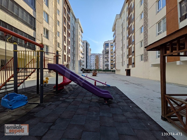 YILDIZKENTTE SIFIR TAŞINMAYA MÜSAİT SATILIK 4+1 LÜKS DAİRE - Görsel 2