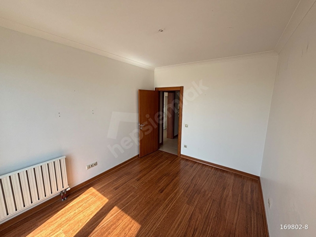 UPHİLL COURT SİTESİ KORİDORLU 1+1 MANZARALI DAİRE (VİDEOLU İLAN) - Görsel 13
