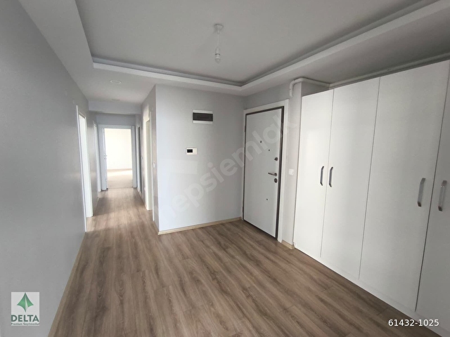 DELTADAN ERİKLİMANDA PERA EVLERİNDE SATILIK LÜKS 3+1 DAİRE - Görsel 4