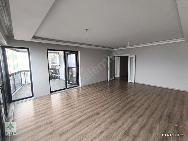 DELTADAN ERİKLİMANDA PERA EVLERİNDE SATILIK LÜKS 3+1 DAİRE - Görsel 7