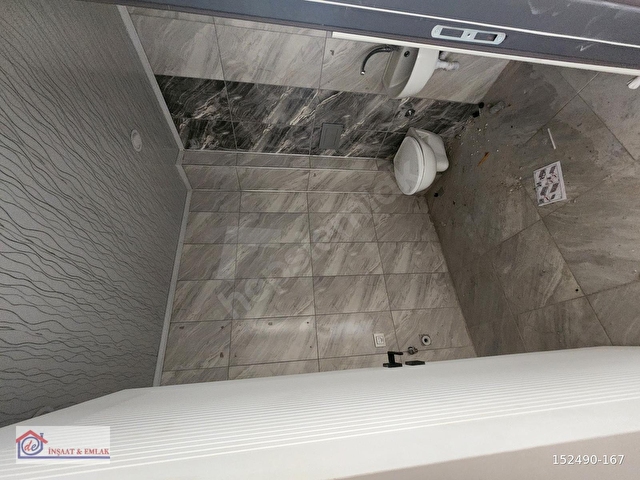 ESENYURT MAHALLESİNDE OTURUMA HAZIR 2+1 DAİRE - Görsel 12