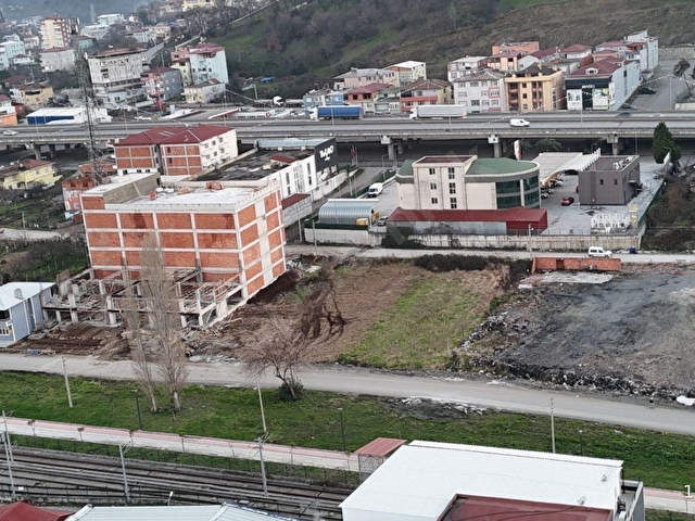 SÜPER LOKASYONDA TİCARİ! TRAMVAY, KARAYOLU, LİMAN VE 4 KATA İMAR - Görsel 11