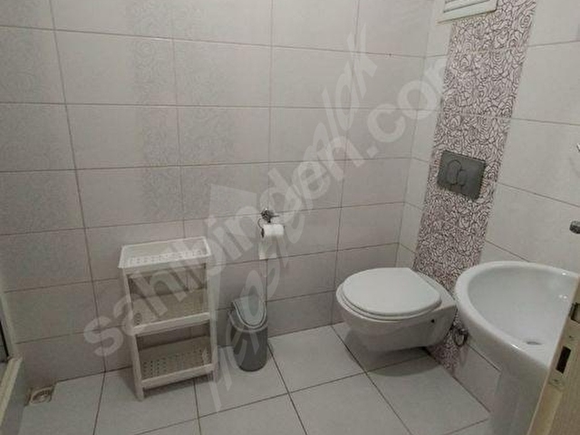 RAMİ CUMA MAHALLESİNDE 1+1 BAHÇE KULLANIMLI GENÇ BİNADA - Görsel 16