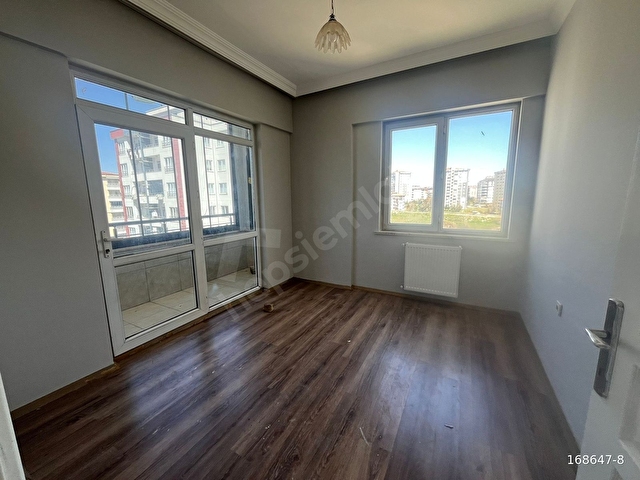 S&S REALdan Abdülhamid Hande 2+1 Bakımlı kiralık Daire - Görsel 6