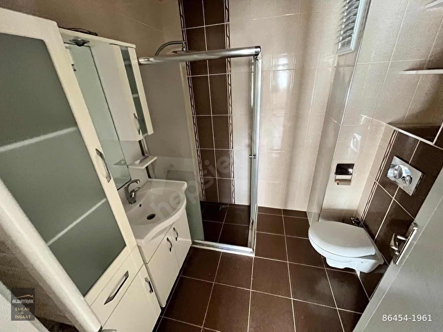 ALBAYRAKTAN ARA KAT ÖN CEPHE BÜYÜK KUL.GÜZEL KONUMDA 2+1 YENİ - Görsel 25