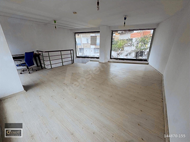 ÖZGÜRLÜK MAHSİ UĞURMUMCU CADDESİNDE SATILIK 3 KATLI DÜKKAN