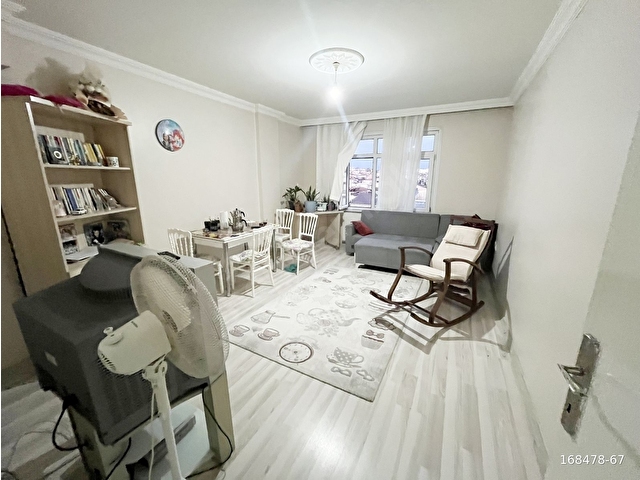 SANCAKTEPE ATATÜRK CADDESİNE YAKIN KİRALIK 2+1 ARAKAT YENİLENMİŞ