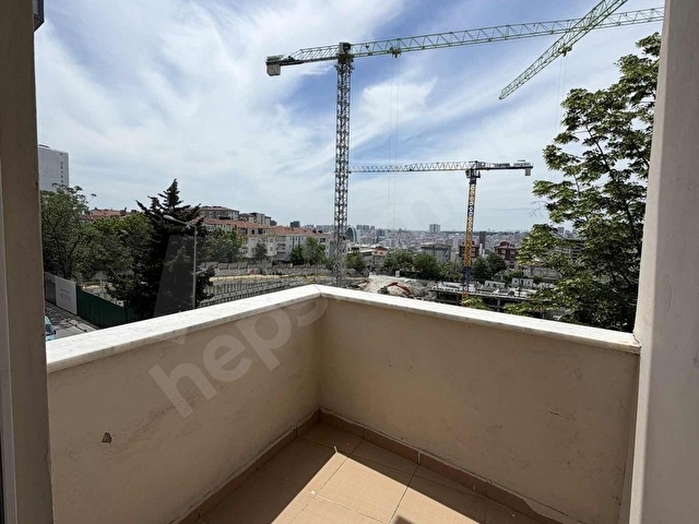 GÜNEŞLİ MERKEZDE GENİŞ, KİRALIK DAİRE 2+1 - Görsel 12