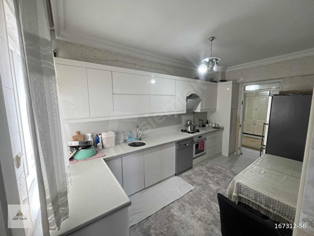 ARFDEN KARATAŞ MAHALLESİNDE GENİŞ OTURUMLU 3+1 SATILIK DAİRE - Görsel 23