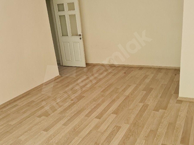 DEMETGÜL MAH KİRALIK  6 SOKAKTA 1.KAT ÖN CEPHE ASANSÖRLÜ  3 ODA 1 SALON - Görsel 3