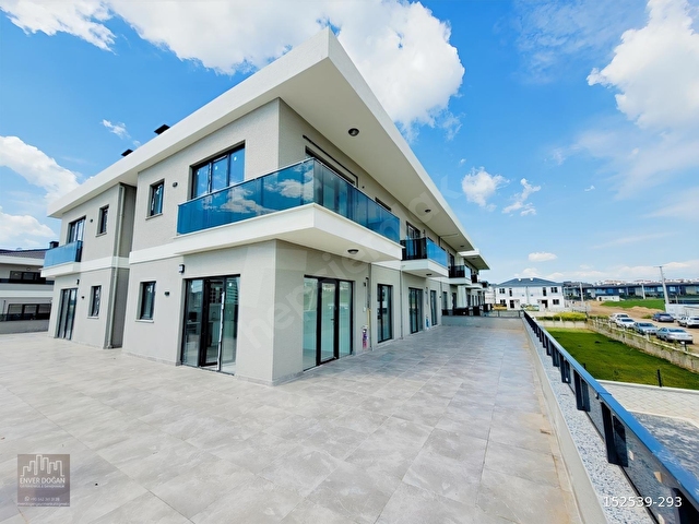 ÖNERLERDE SİTE İÇİNDE KİRALIK HAVUZLU 1+1 DAİRE - Görsel 2