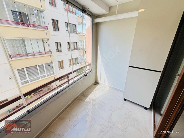 *MUTLUDAN SÜPER LÜX ÖVEÇLERDE ASANSÖRLÜ ARAKAT GENİŞ 3+1+2BANYO - Görsel 10