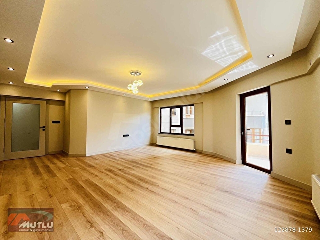 *MUTLUDAN SÜPER LÜX ÖVEÇLERDE ASANSÖRLÜ ARAKAT GENİŞ 3+1+2BANYO - Görsel 28