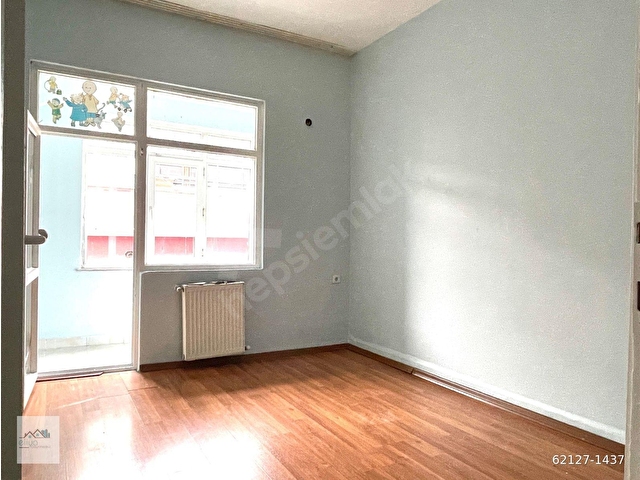 Kağıthane Hamidiye Mahallesinde Ana Cadde Üstünde Mutfağı ve Banyosu Yenilenmiş 3+1 Kiralık Daire - Görsel 9