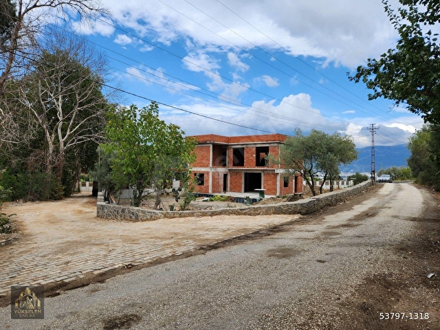 Kemalpaşada 180m2 Natamam Satılık Bahçeli Müstakil Villa - Görsel 4