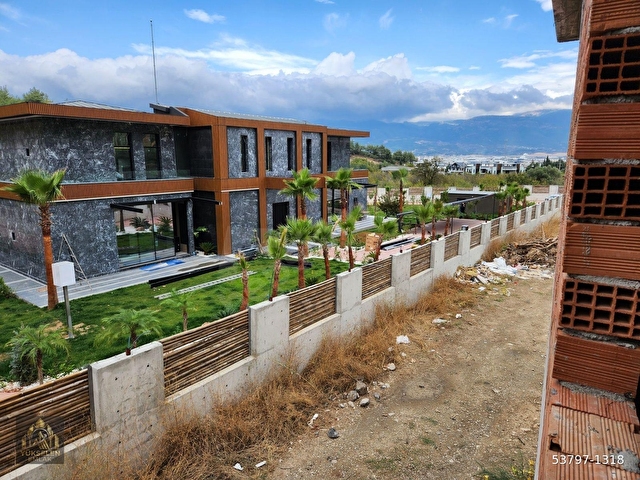 Kemalpaşada 180m2 Natamam Satılık Bahçeli Müstakil Villa - Görsel 27