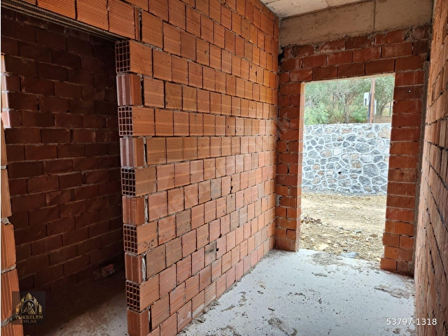 Kemalpaşada 180m2 Natamam Satılık Bahçeli Müstakil Villa - Görsel 19