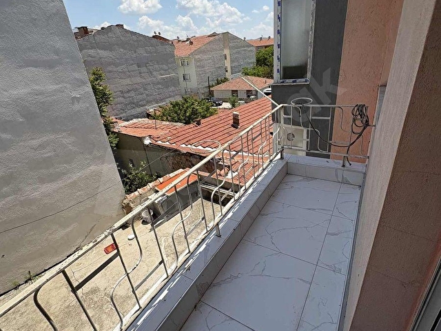 SERVERDEN ZAFERDE İNKILAP OKULU KARŞISI KİRALIK 3+1 - Görsel 13