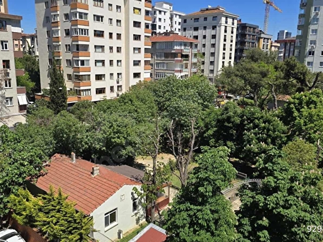 Reşat Paşa Konağı Yanında Yeşillikler İçerisinde 170 m² Net 3+1