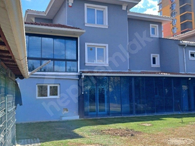 BAĞLICA İŞYERİNE OFİSE  GİRİŞTE MERKEZDE MÎGROSUN ARKA PARALİNDE  650M2 KULLANIM ALANI VİLLA KİRALİK - Görsel 2