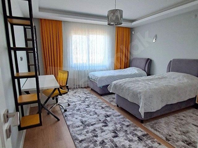 BAĞLICA İŞYERİNE OFİSE  GİRİŞTE MERKEZDE MÎGROSUN ARKA PARALİNDE  650M2 KULLANIM ALANI VİLLA KİRALİK - Görsel 28